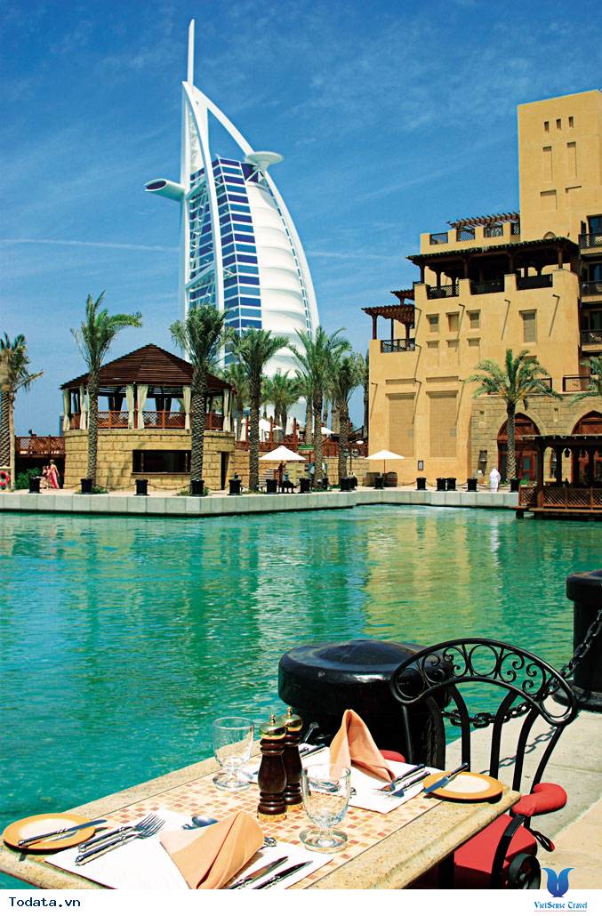 Trải Nghiệm Những Phong Cách Ăn Uống Tại Thiên Đường Dubai - Ảnh 12 Trải Nghiệm Những Phong Cách Ăn Uống Tại Thiên Đường Dubai - Ảnh 12