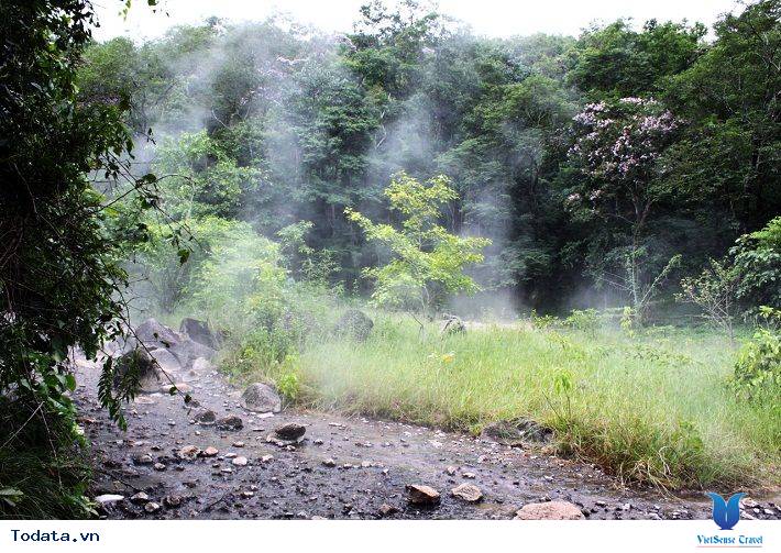 Trải Nghiệm Tắm Suối Nước Nóng Hua Pe - Ảnh 3 Trải Nghiệm Tắm Suối Nước Nóng Hua Pe - Ảnh 3