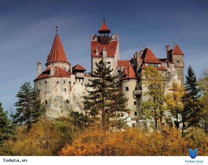 Transylvania vùng đất cổ tích đẹp mê hồn ở Romania - Ảnh 2
