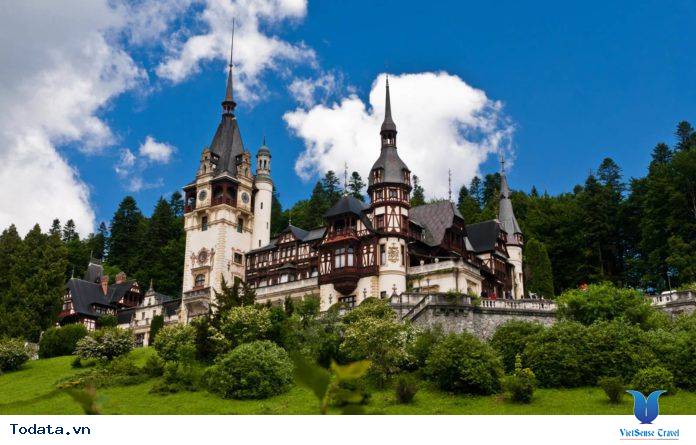 Transylvania vùng đất cổ tích đẹp mê hồn ở Romania - Ảnh 3