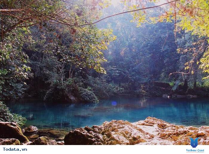 Trong Xanh Suối Nước Lê Nin - Ảnh 2 Trong Xanh Suối Nước Lê Nin - Ảnh 2