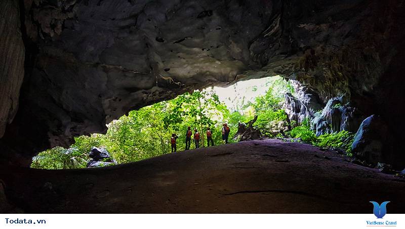 Tú Làn- Hang Động Hoang Sơ Đẹp Đến Ngỡ Ngàng - Ảnh 3 Tú Làn- Hang Động Hoang Sơ Đẹp Đến Ngỡ Ngàng - Ảnh 3