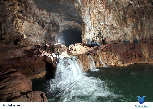 Tú Làn- Hang Động Hoang Sơ Đẹp Đến Ngỡ Ngàng - Ảnh 5 Tú Làn- Hang Động Hoang Sơ Đẹp Đến Ngỡ Ngàng - Ảnh 5