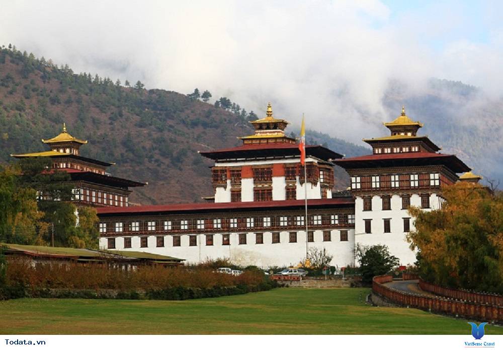 Tu viện pháo đài Trashicho Dzong - Ảnh 3