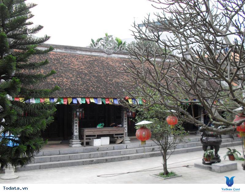 Vãn cảnh hai ngôi chùa cổ của đất Hà thành - Ảnh 1