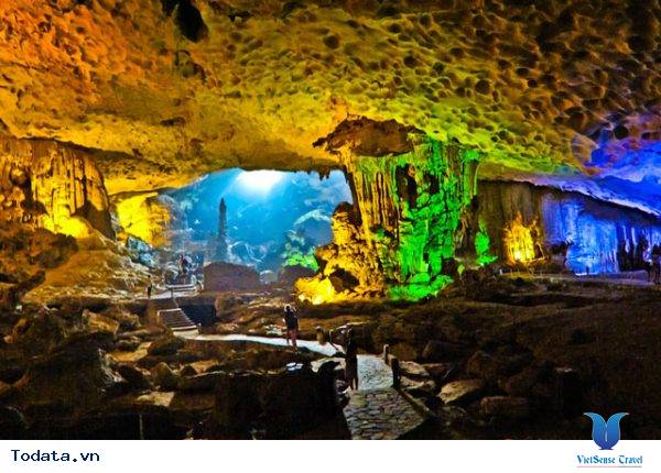 Về Hạ Long Chiêm Ngưỡng Hang Sửng Sốt - Ảnh 9