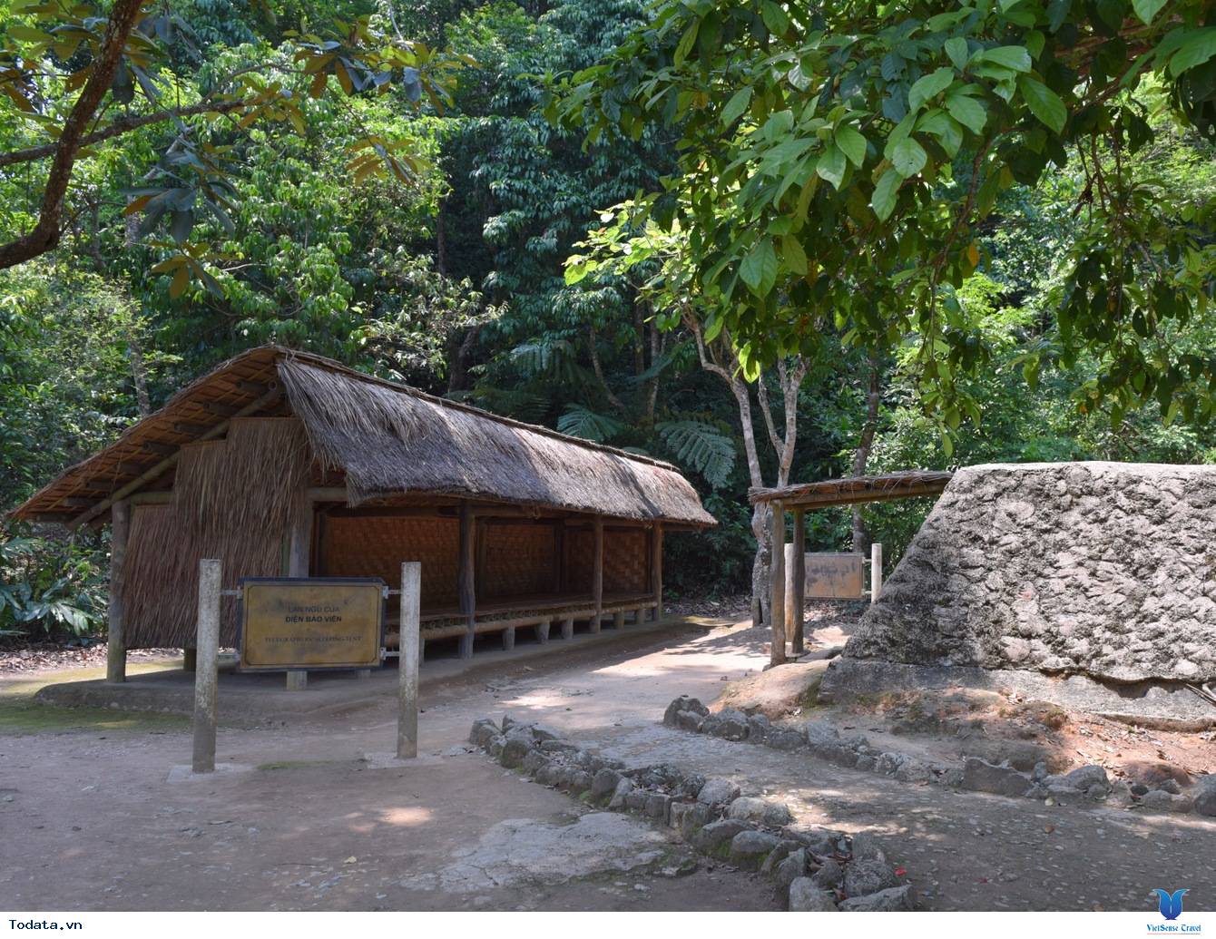 Trở Lại Mường Phăng Thăm Sở Chỉ Huy Chiến Dịch Điện Biên Phủ - Ảnh 7 Trở Lại Mường Phăng Thăm Sở Chỉ Huy Chiến Dịch Điện Biên Phủ - Ảnh 7