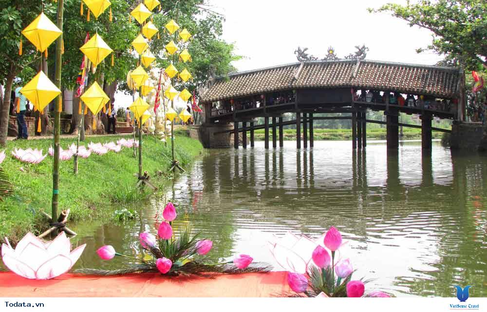 Về thăm cầu ngói Thanh Toàn nơi xứ Huế mộng mơ - Ảnh 3 Về thăm cầu ngói Thanh Toàn nơi xứ Huế mộng mơ - Ảnh 3