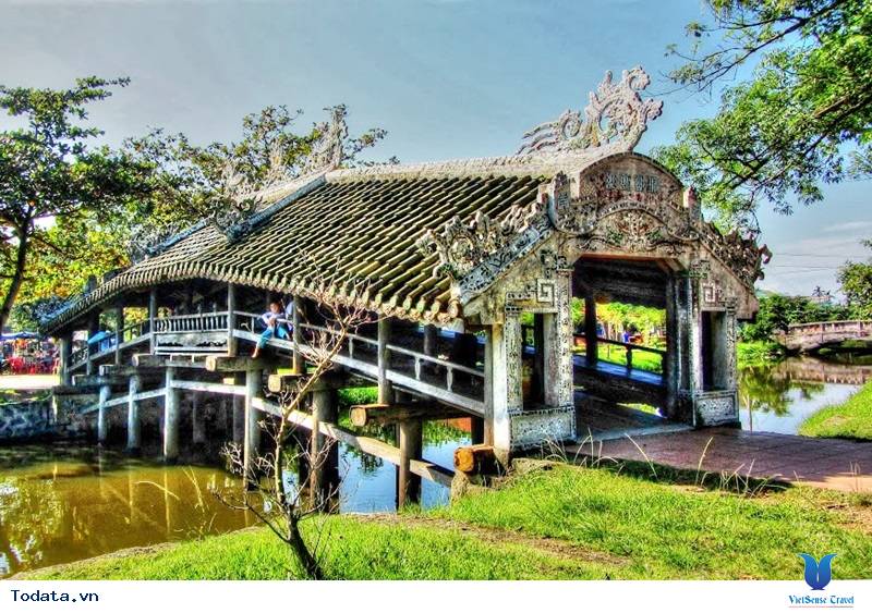Về thăm cầu ngói Thanh Toàn nơi xứ Huế mộng mơ - Ảnh 2 Về thăm cầu ngói Thanh Toàn nơi xứ Huế mộng mơ - Ảnh 2